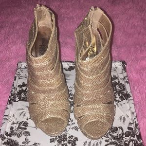 Sparkly Gold platform heels